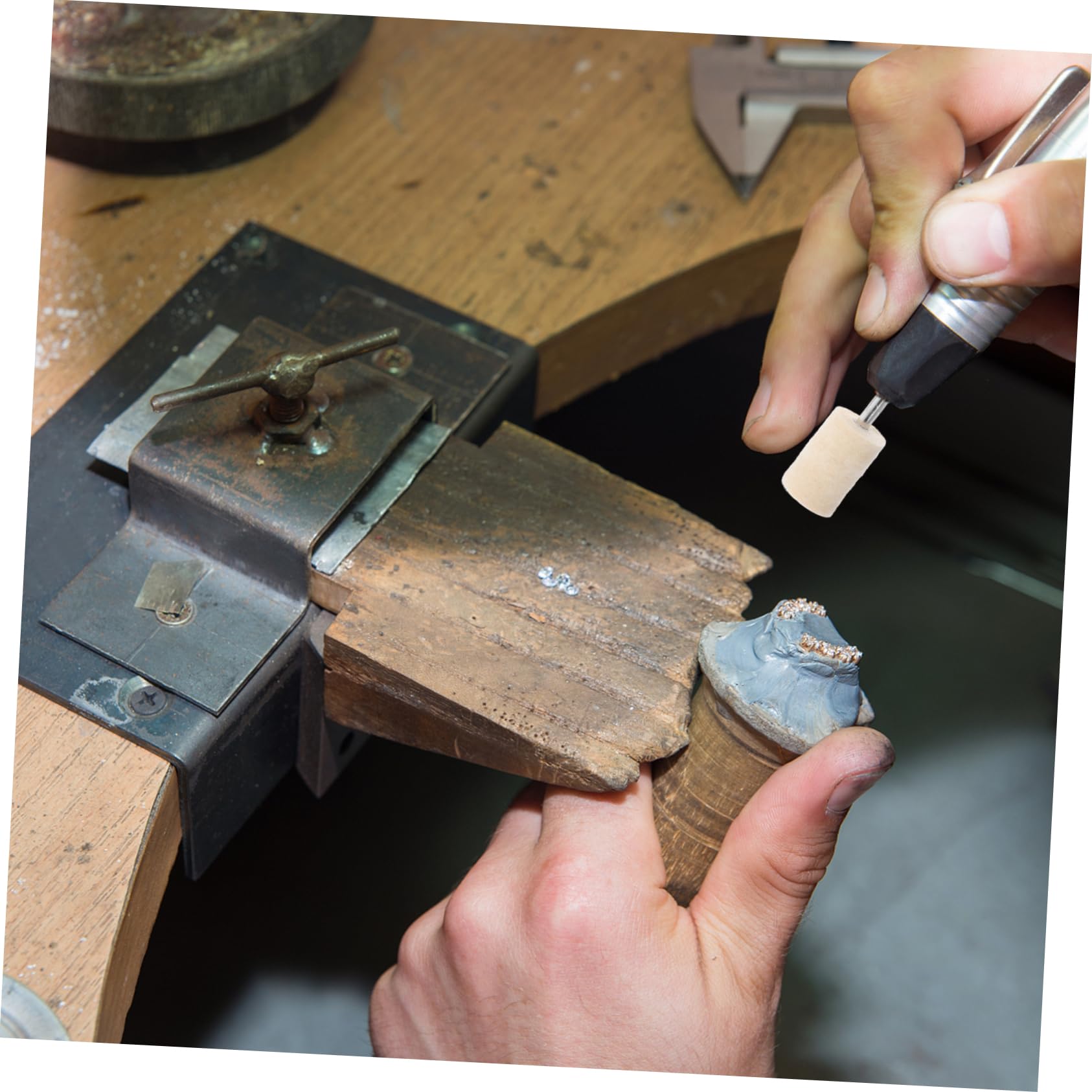 Unomor 12mm Wool Felt Polishing Drill Bits 24 Pack 1/8 Shank for Watch and Jewelry Polishing