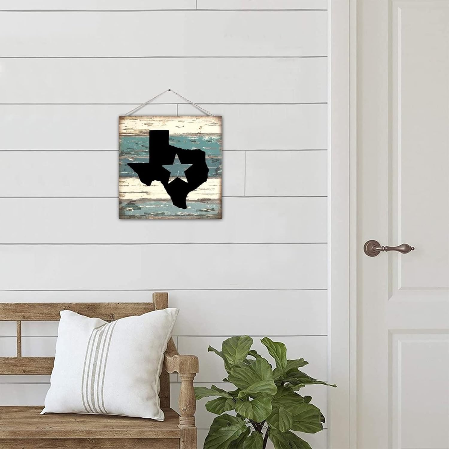 Decorative Wooden Pallet Sign Plaque Patriotic Texas State Map Home State Silhouette Western Texas Star Rustic Wooden Wall Pediment Home Sign Antique Farmhouse Wall Decor for Garden Yard 12x12in