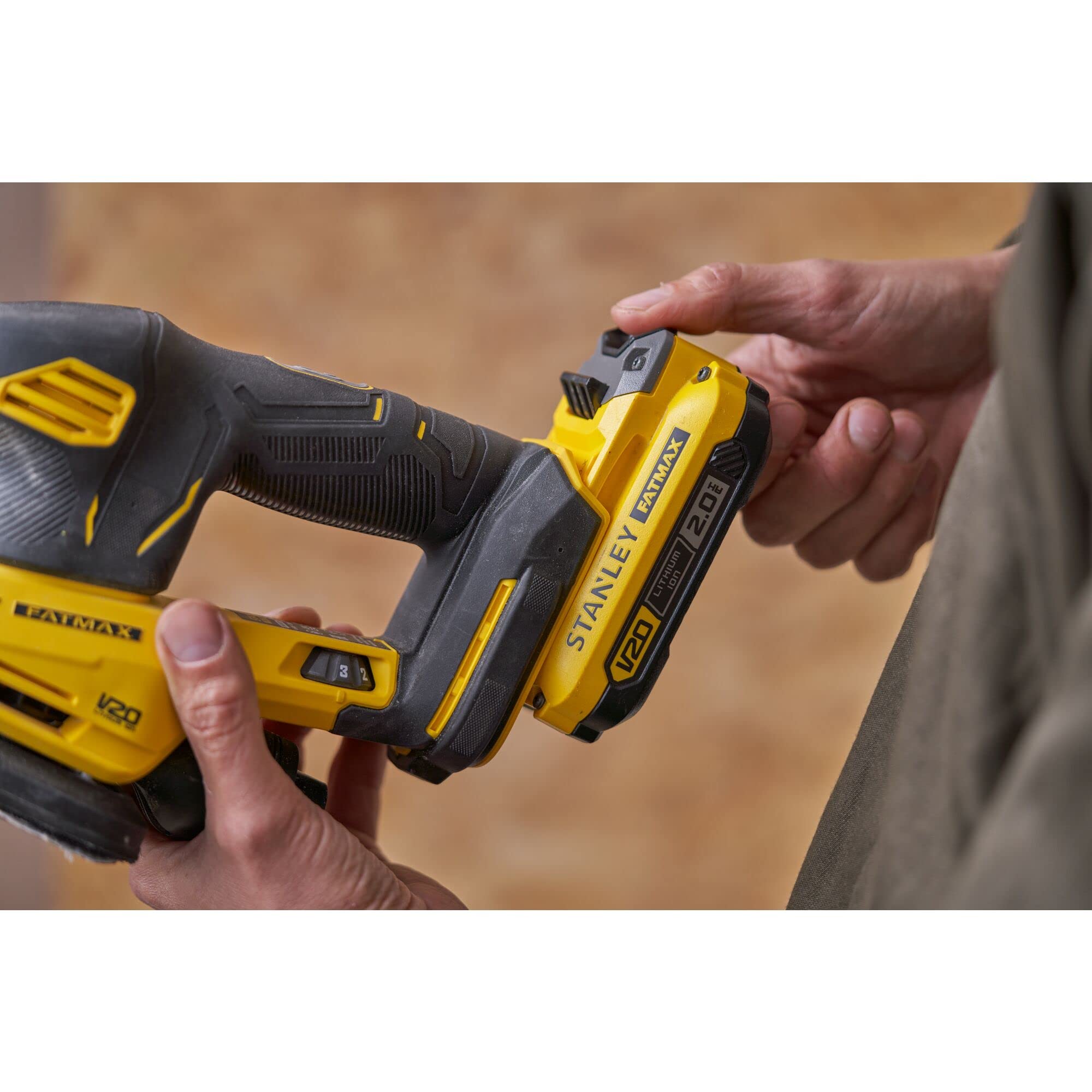 Lijadora de Detalles V20 Li-Ion 18V, velocidad variable 9.000-12.000 opm, conexión para aspiradores.
