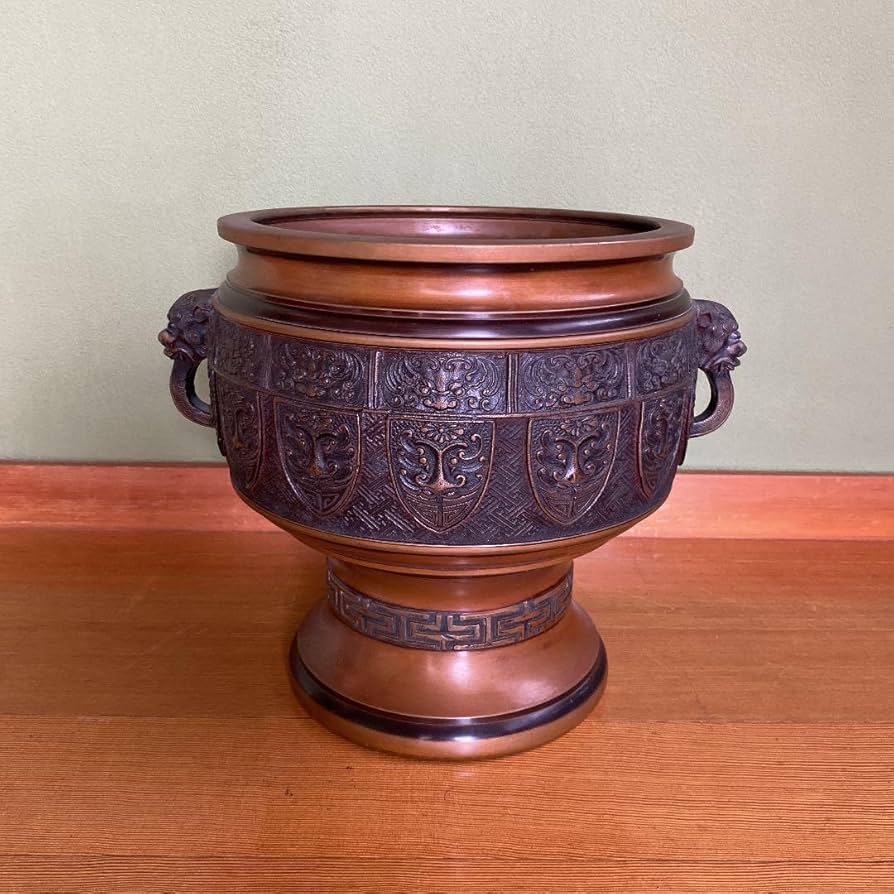 古銅　宣徳火鉢　在銘　饕餮文 古銅 宣徳火鉢 在銘 饕餮文 Yahoo!オークション -「宣徳 火鉢
