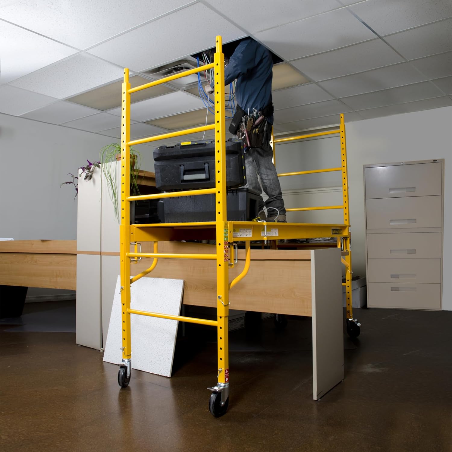 Metaltech Base Plates for Baker Interior Fixed Scaffolds - Set of 4, Model Number I-IBBF4