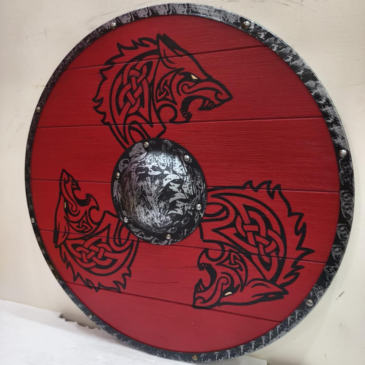 Nautical Replica Hub Bouclier viking en bois 3 dragons Mythologie nordique Valhalla Bouclier viking médiéval guerrier bataille usé bouclier