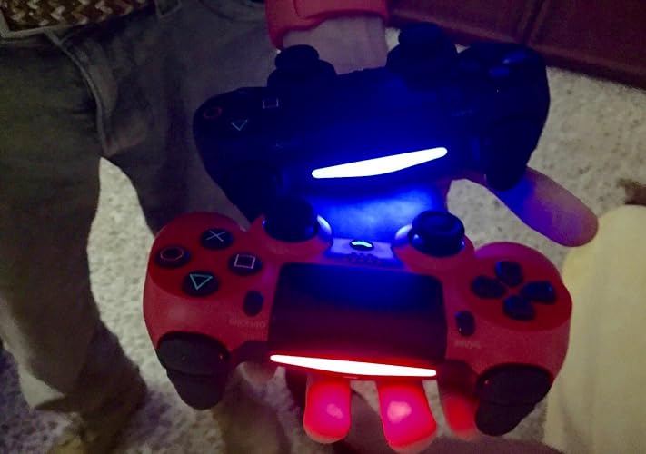 Amazon.co.jp: (PS4)CUH-ZCT1J 01 マグマ・レッド DUALSHOCK 4