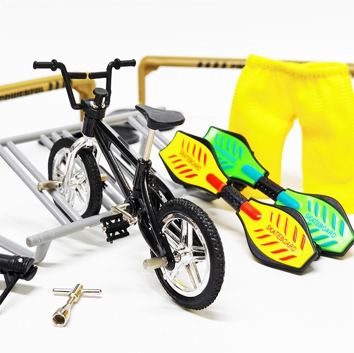 Scooter Bike Ramp Kit Toys Rail Parts Practicing Mini Fingerboard Matching Tools Fingerboards Starter Kits Finger Skateboard for Party Gifts Boys - CDH-9
