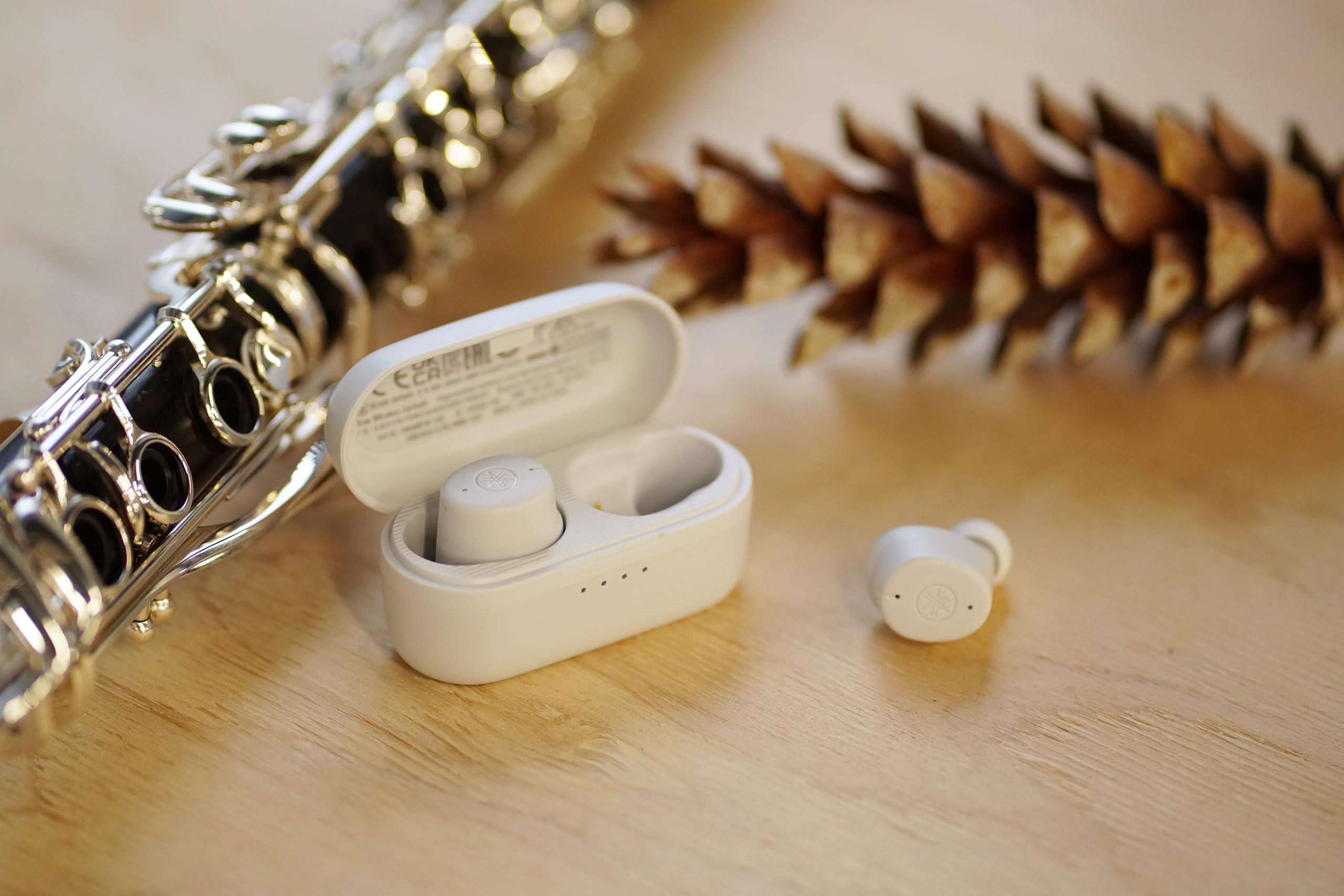 Yamaha TW-E3C - Auriculares in-Ear inalámbricos Bluetooth con Sonido Verdadero y Captura de Voz Clara, Color Beige