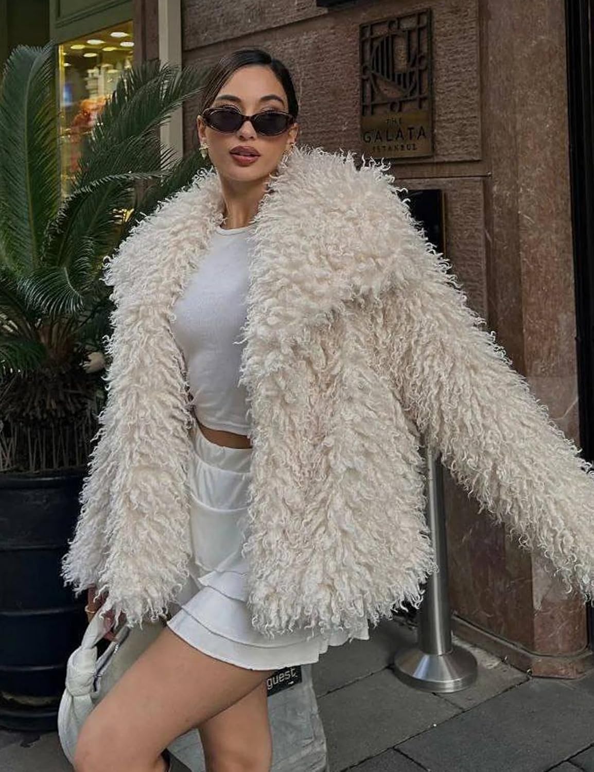 Flygo Women's Faux Fur Coat Jacket Fluffy 2025 Winter Jackets Lapel Long Sleeve Loose Shaggy Coats Outerwear - Image 2