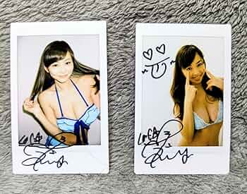 Amazon.co.jp: 杉原杏璃 水着チェキ 直筆サイン入り 2枚セット : おもちゃ