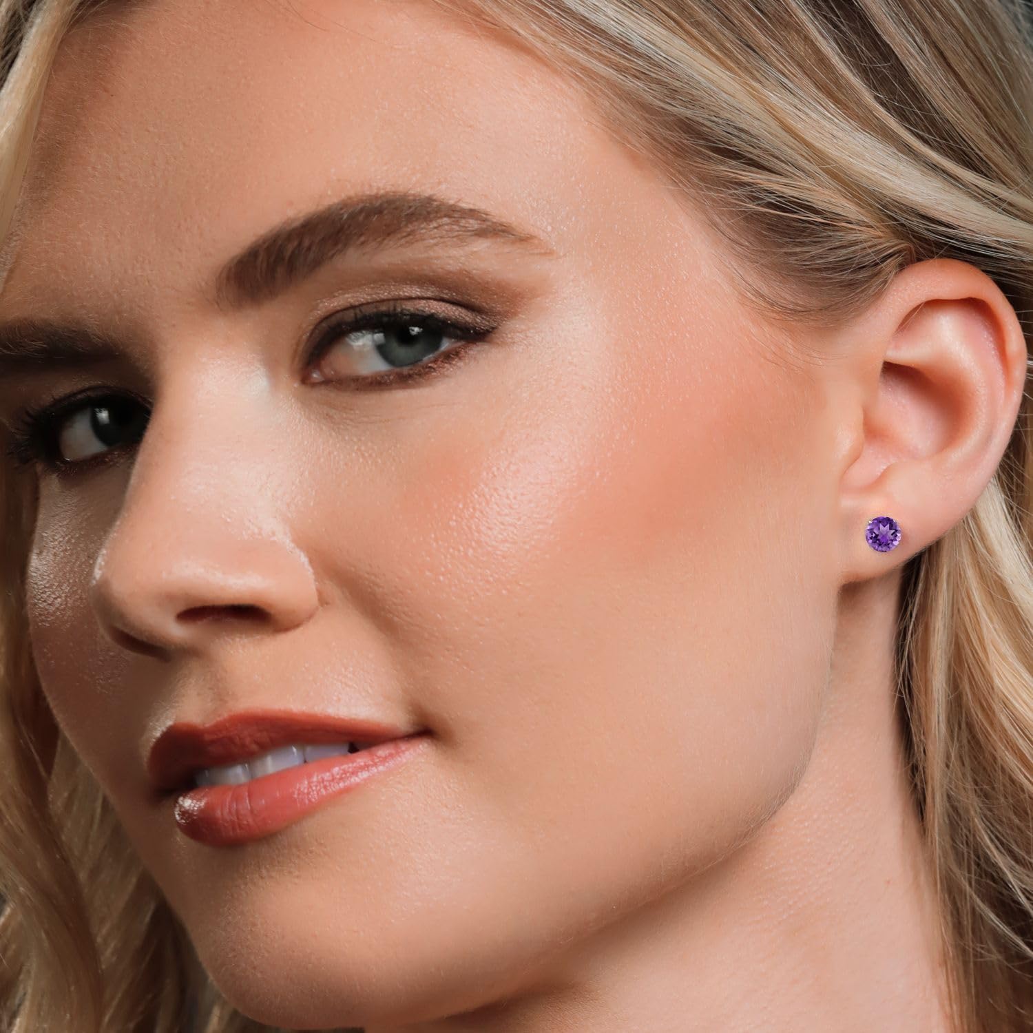 Gem Stone King 14K White Gold Purple Amethyst Stud Earrings For Women Men | 1.40 Cttw | Gemstone Birthstone | Round 6MM | Fine Jewelry Gifts for Her Mom Women Wife