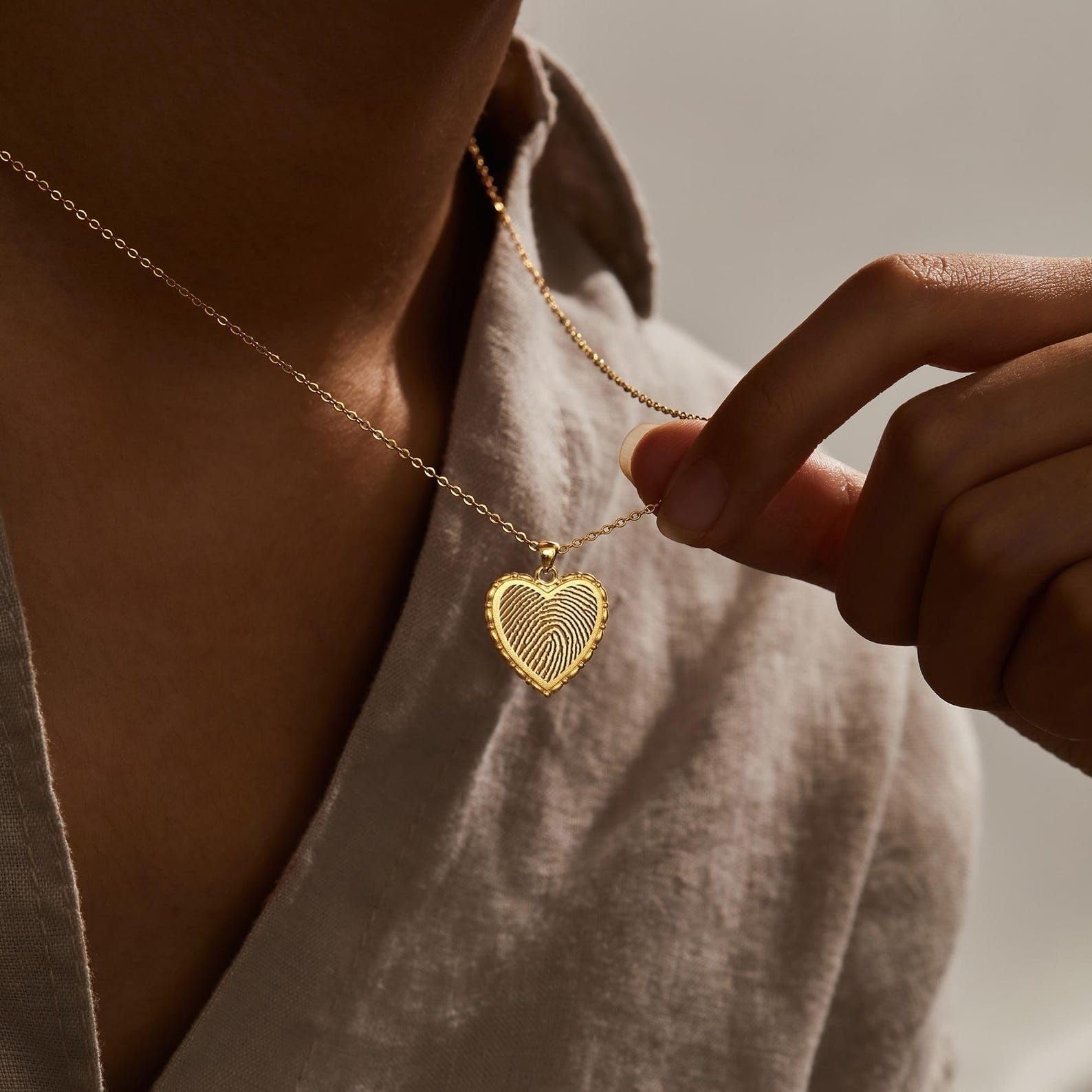 Collar con huella digital oro, huella del pulgar collar, conmemorativo joya pérdida de mamá personalizado del pulgar digital joya Día de la Madre Navidad cumpleaños aniversario