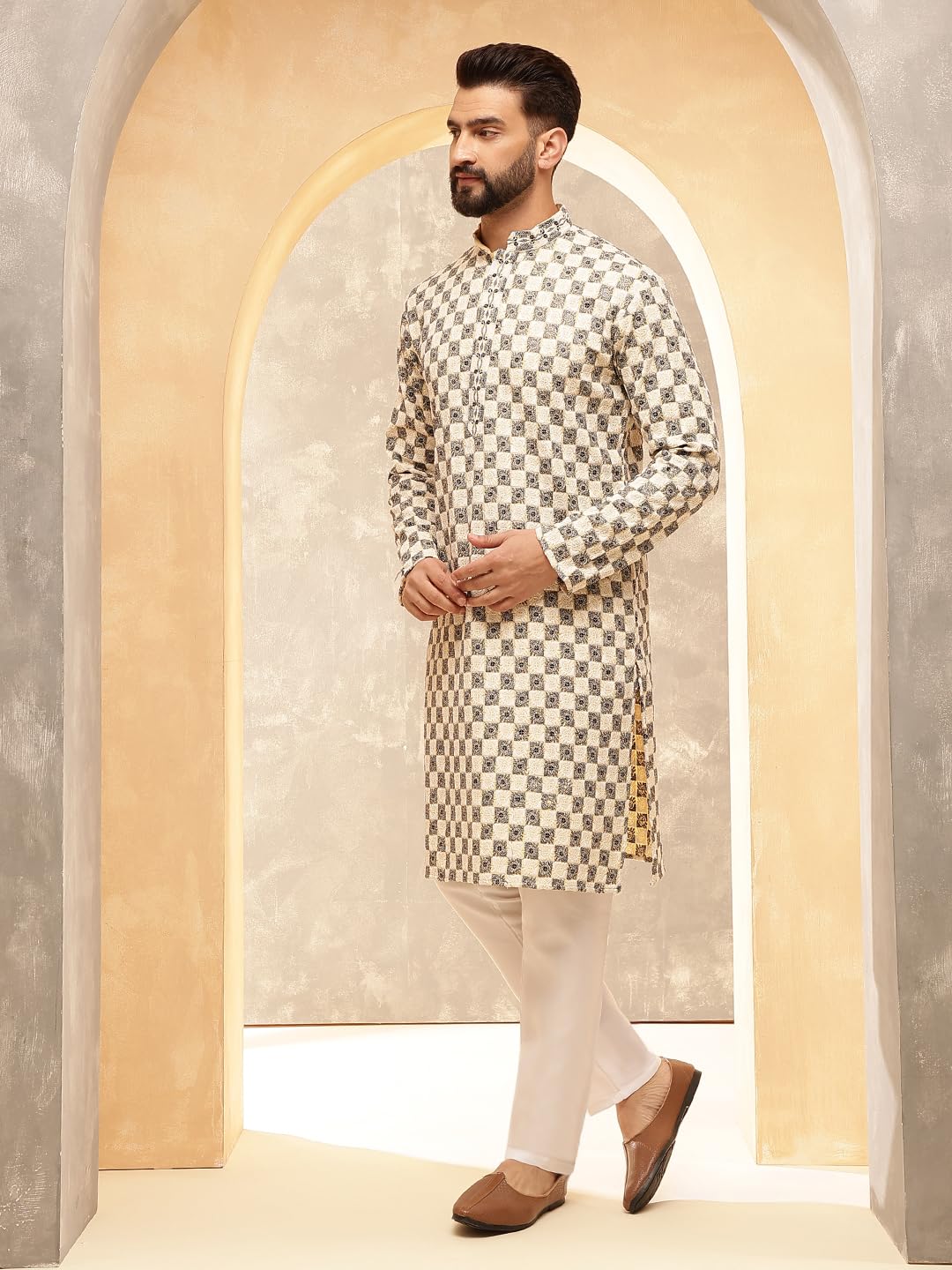 Sojanya (Desde 1958 - Kurta larga de rayón de algodón bordado con lentejuelas para hombre