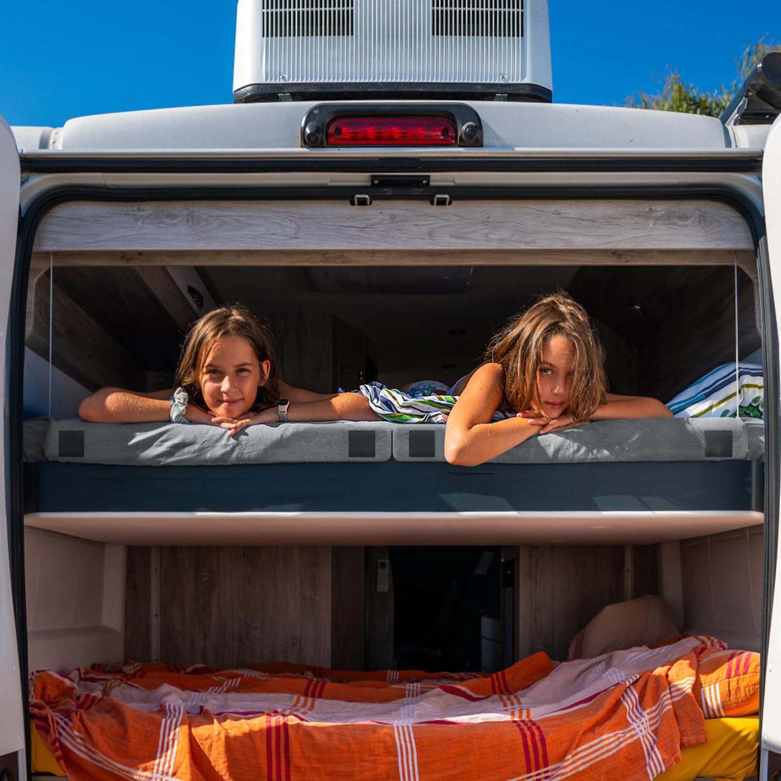 SOARS Matelas Pliable 1/2 Personnes, Matelas Camping Portable en Mousse à Mémoire de Forme Douce et Confortable, Surface Imperméable, pour Camping, Voiture, Voyage