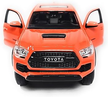 Amazon | Maisto 1:27 SE 2023 Toyota Tacoma TRD Pro。 | ミニカー