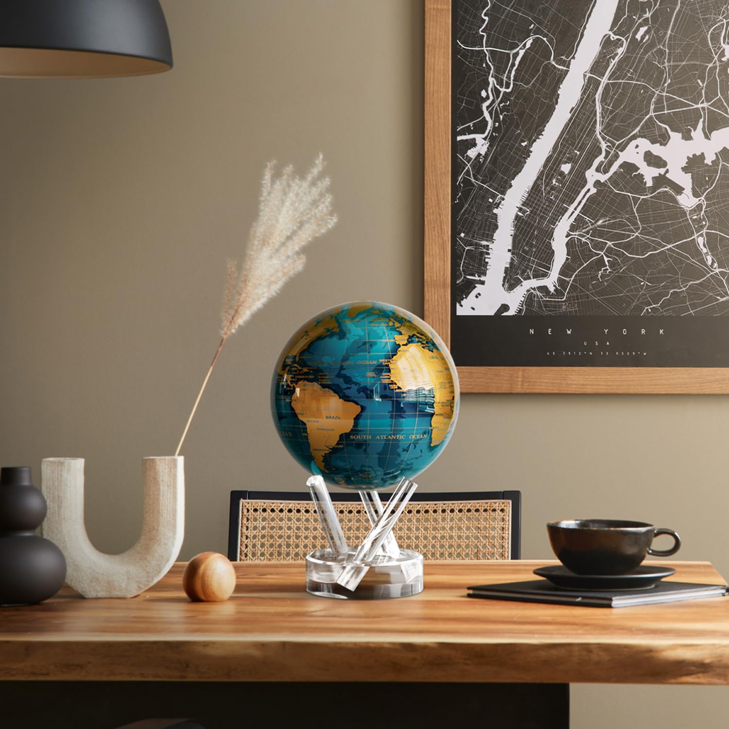 MOVA Globes Blu Ceruleo e Oro Signature (6") | Mappamondo Auto-Rotante a Energia Luminosa |Silenzioso, Senza Batterie né Fili |Decorazione da Scrivania o Idea Regalo Globo Spazio