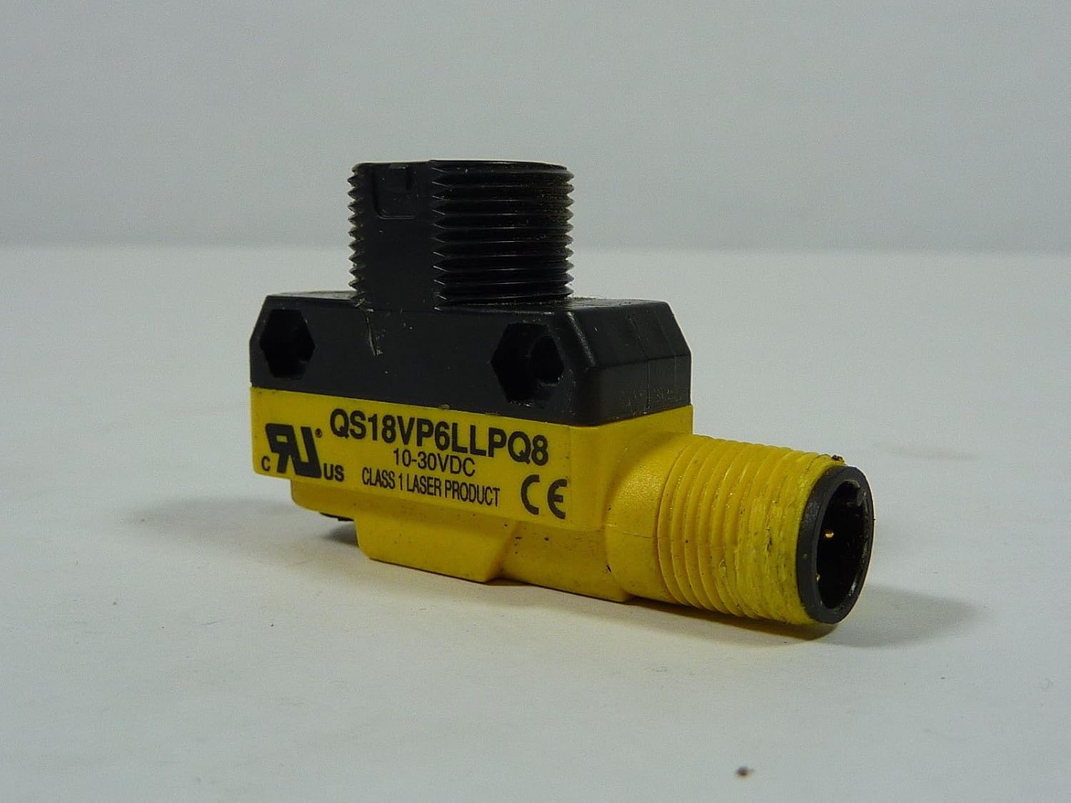 BANNER ENGINEERING QS18VP6LLPQ8 (73246), EURO-STYLE QUICK-DISCONNECT CONNECTOR, INPUT: 10-30 VDC, LASER POLAR RETRO, OUTPUT: COMPLEMENTARY SOLID STATE PNP, PHOTOELECTRIC SENSOR, RANGE: 0.1 TO 10 M, WO