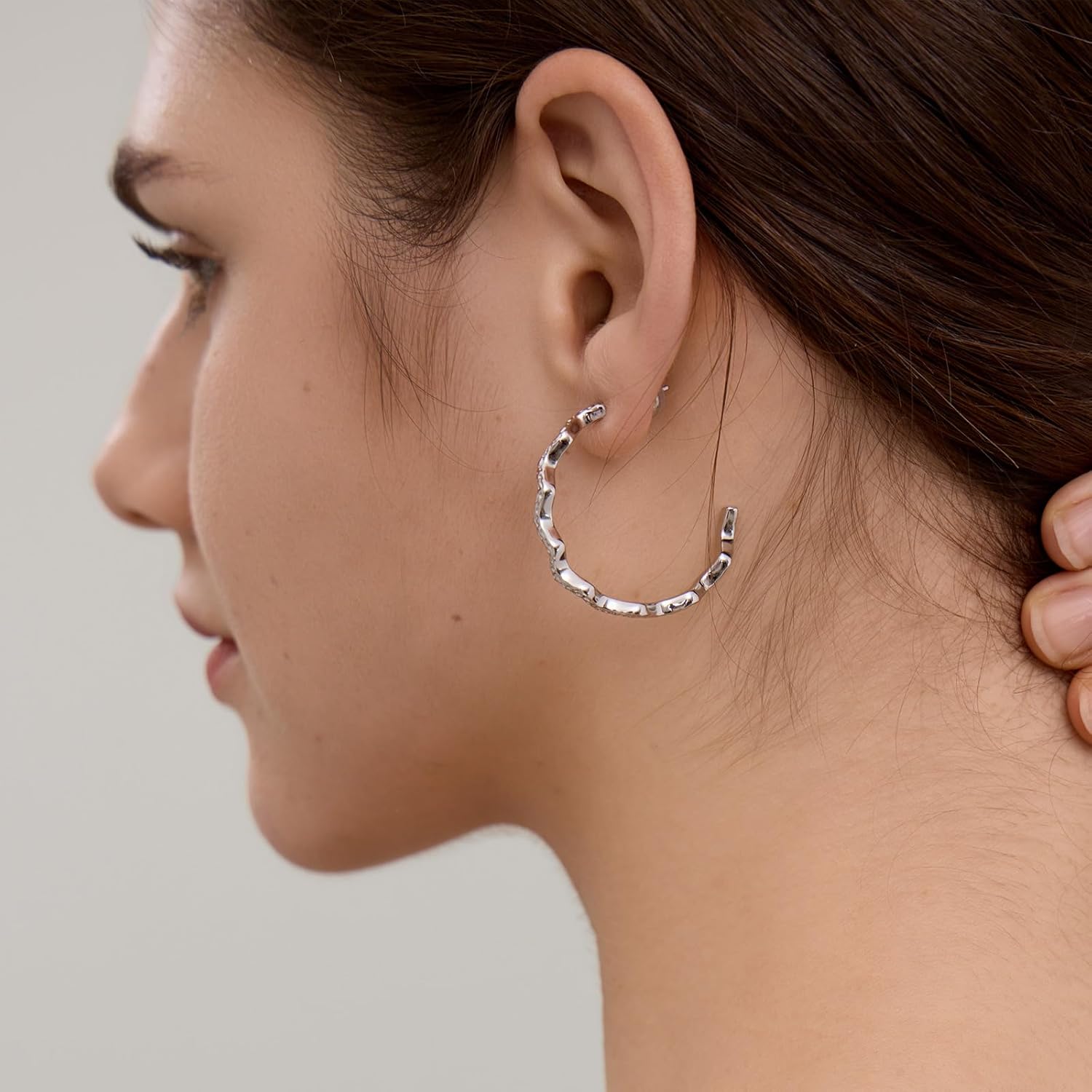 ARSIS Wavy Zigzag Hoop Earrings for Women, Silver Tone Statement Hoops with 925 Post, Lightweight Everyday Jewelry