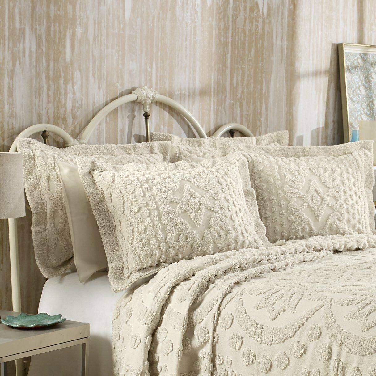 Stylemaster Kingston Tufted Floral Chenille Bedspread and Pillow SHAM Set, All Cotton (Beige, Twin)