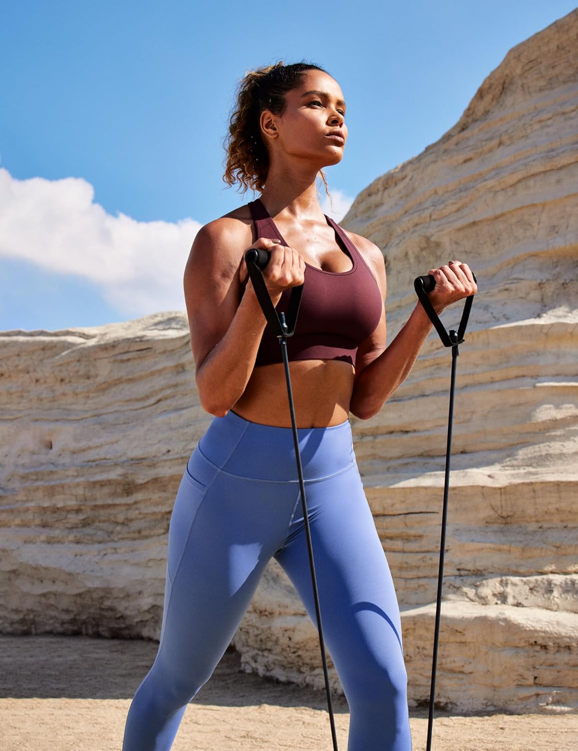 IUGA High Impact Sports Bras for Women High Support Racerback Sports Bra with Sewn-in Pads Adjustable Straps - Image 5