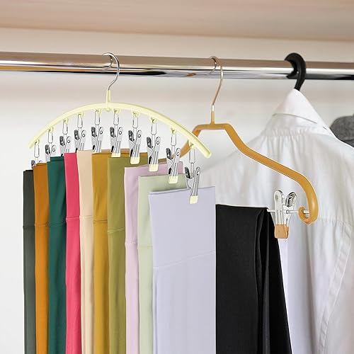 Vista 19 de Organizador de leggings para armario, colgador de metal para pantalones de yoga con revestimiento de goma, paquete de 4 con 10 clips para 40 Azul
