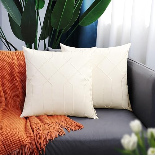 Miniatura 2 de BRAWARM Fundas de almohada de cuero de 16 x 16 pulgadas, fundas de almohada de piel sintética color crema, paquete de 2, almohadas decorativas de