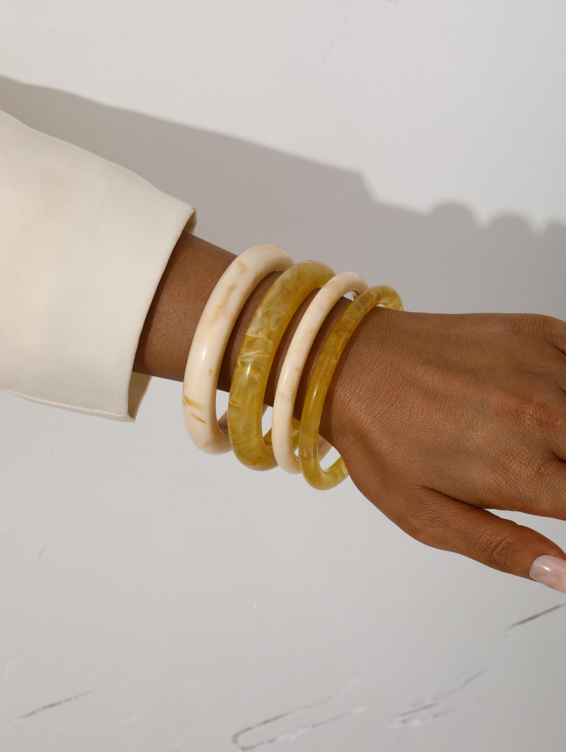 F ME Acrylic Bangles Bracelets for Women, Irregular Acrylic Resin Chunky Bracelets Geometric Fashions Thick Statement bangle Set view 2