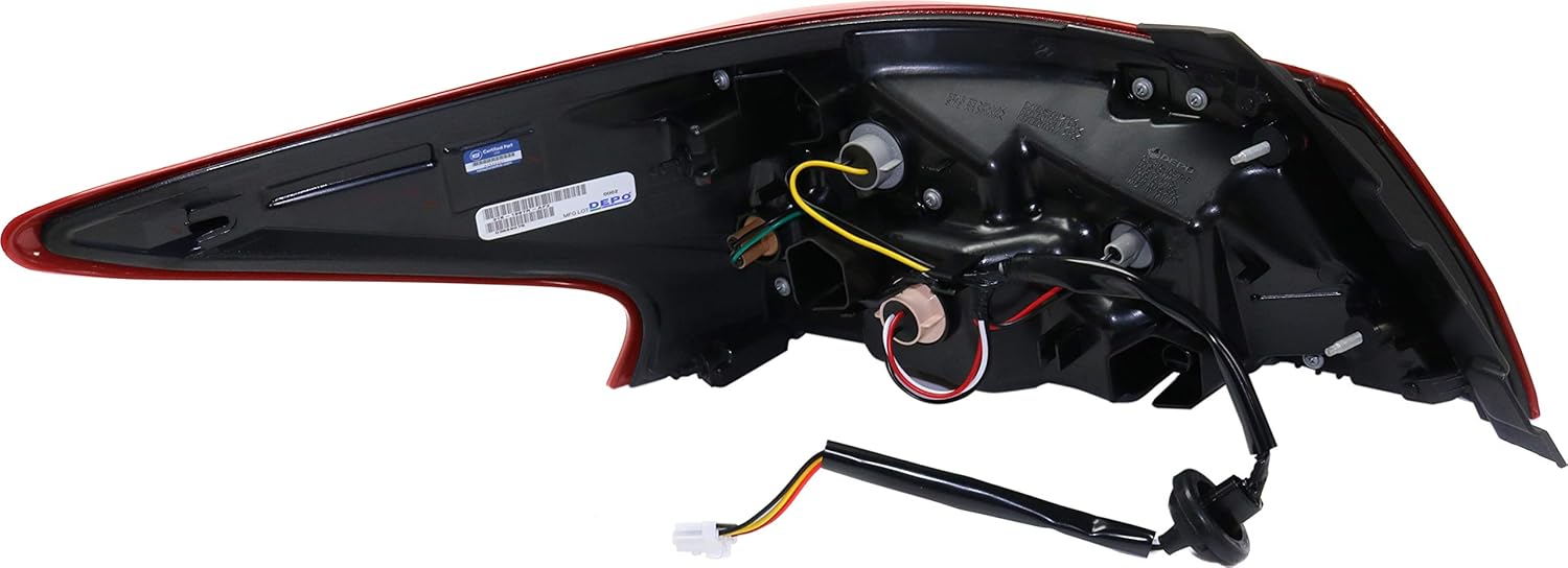 Garage-Pro Tail Light Compatible with Nissan Altima 2016-2018 Mounts On Body, For Models With Smoked Lens Tail Light Halogen With bulb(s) Passenger Side, Outer NI2805111