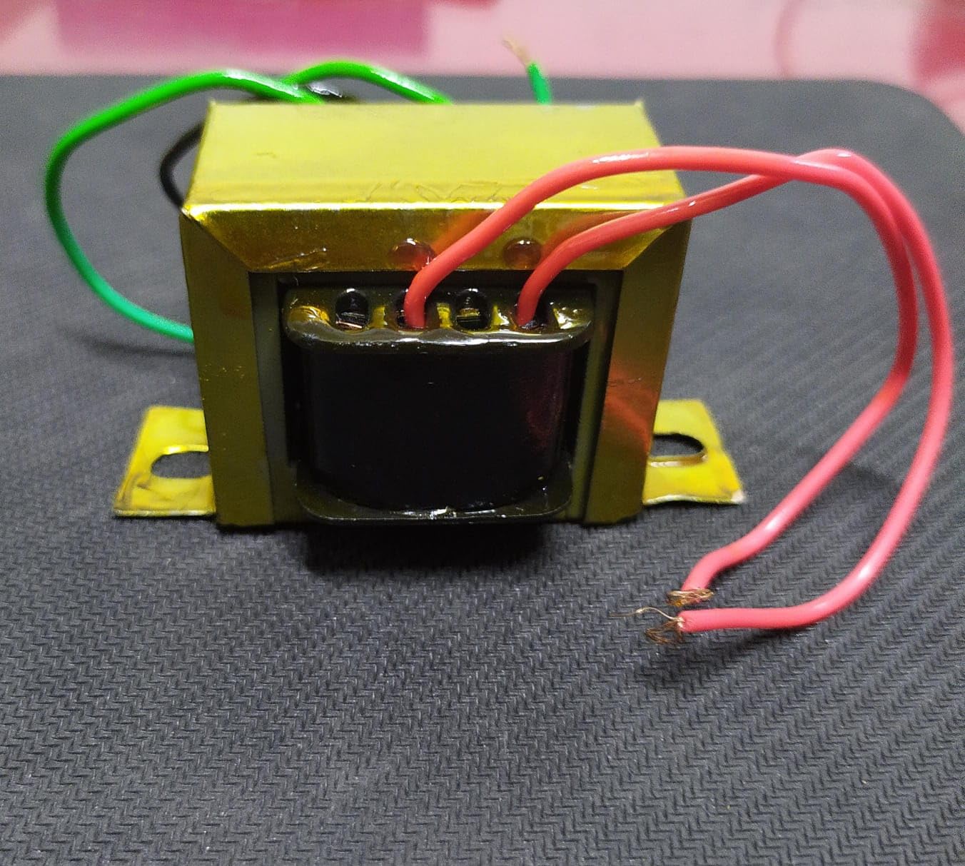 Transformer Single Tap 0-9V 2A 440V AC Input-image-30