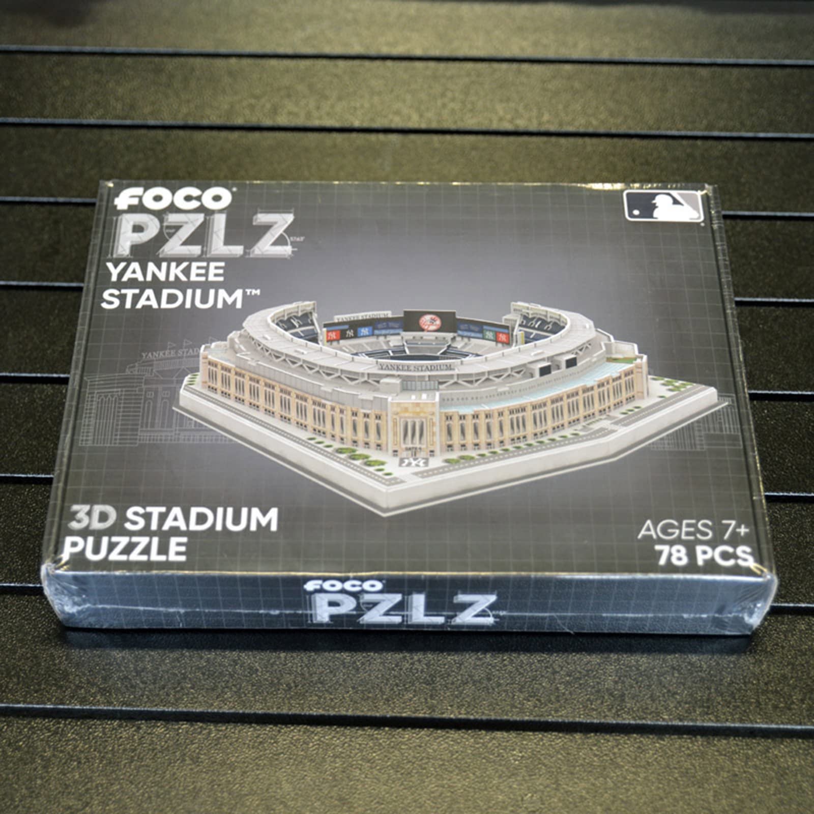 Amazon.co.jp: ニューヤンキーススタジアムモデル、3DパズルMLB