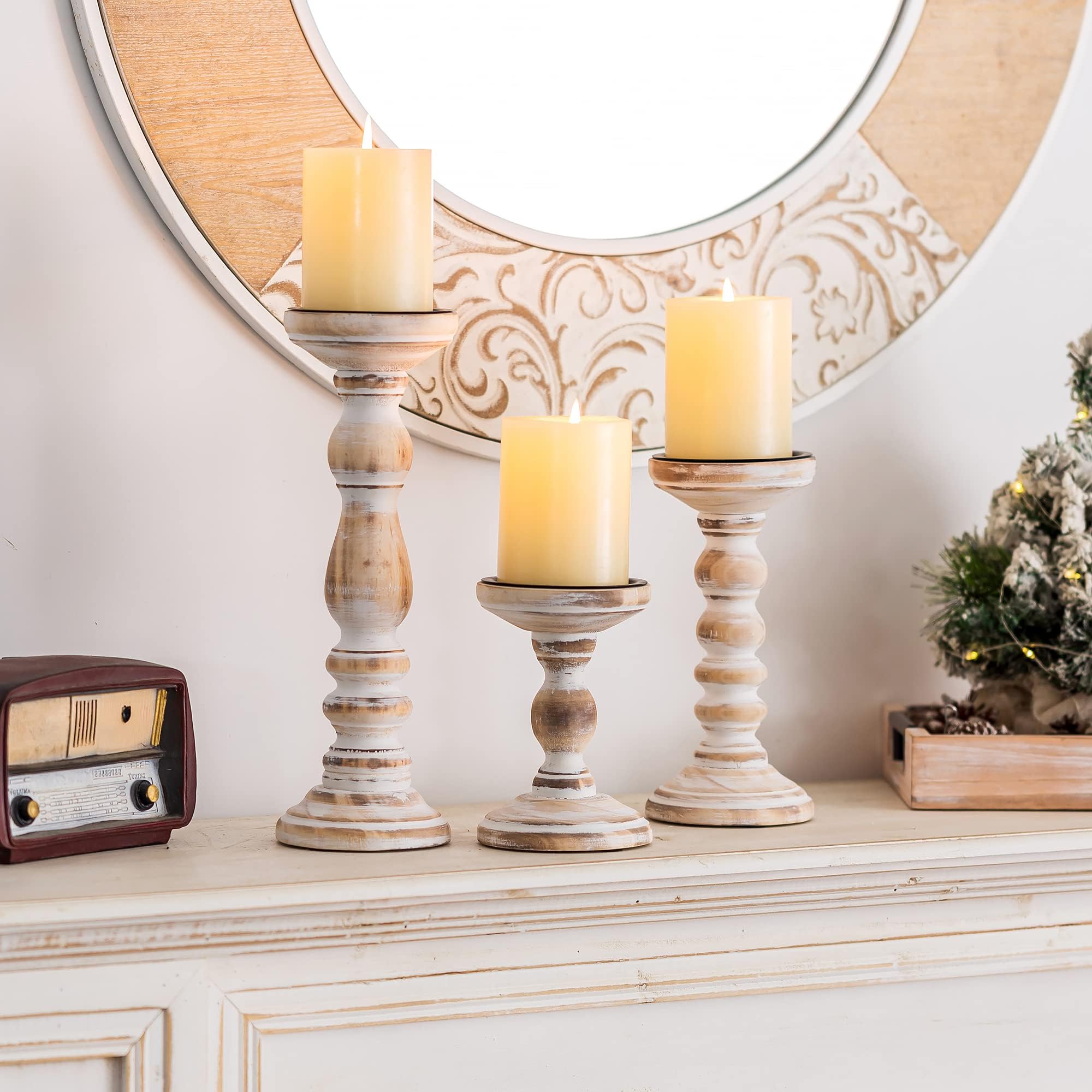 Rustique Bougeoirs en Bois Pilier - 3 Pcs Bougeoirs en Bois Bougeoir Pilier Ensemble Blanc Détresse Shabby Chic Photophores pour Centres de Table de Mariage Ferme Maison Décoration Chambre