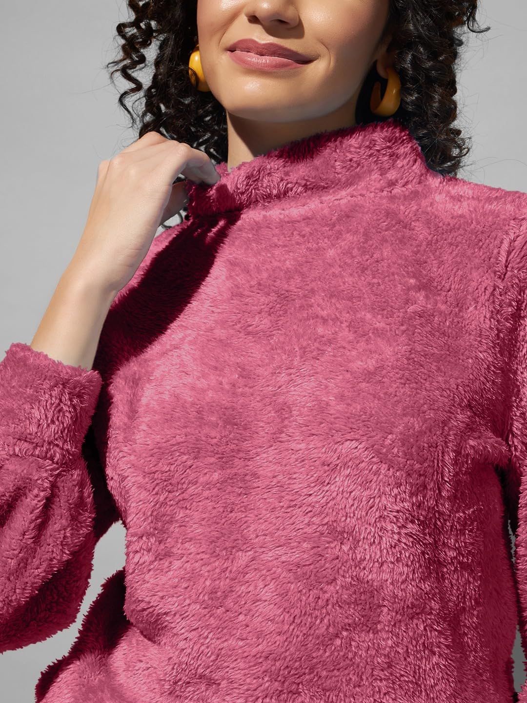 THE DRY STATE Women's Fur Pull Over with High Neck - Image 6 thumbnail