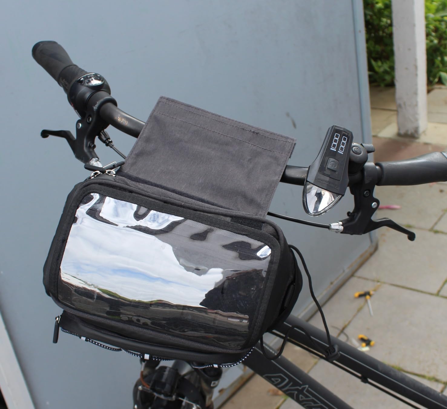 TOUYINGER Fahrrad Lenkertasche 6L Wasserdicht - Mit Thermo-Auskleidung & Handyhalterung