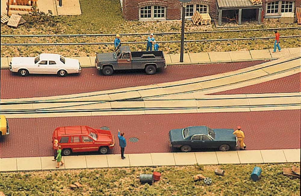 Walthers Cornerstone Street Track Insert Set-Cornerstone Street System 933-3140 HO Scale Model Railroad - Scenery Kit