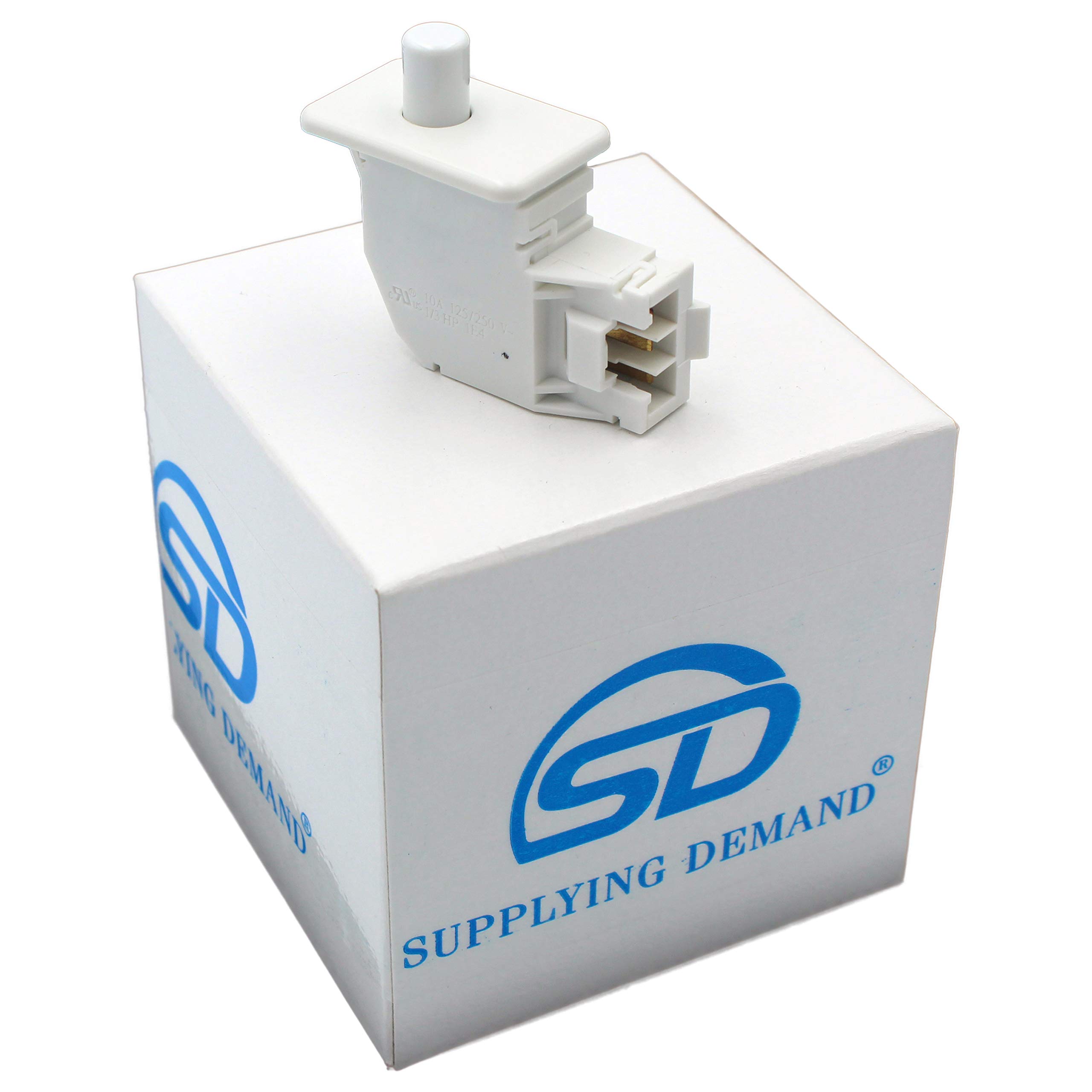 Amazon.com: Supplying Demand WE10X23879 WE04X28977 Clothes