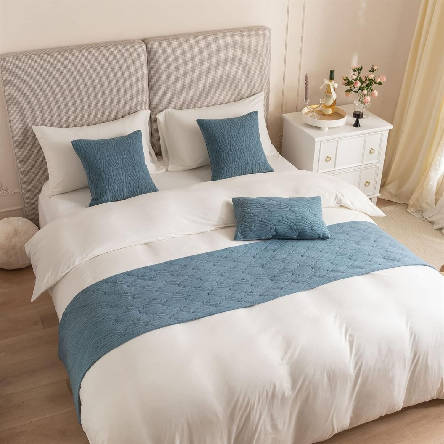 Bed Runner Solid Quilted Fleece Breathable Modern Bedding Scarf Protection for Bedroom Hotel King Orange