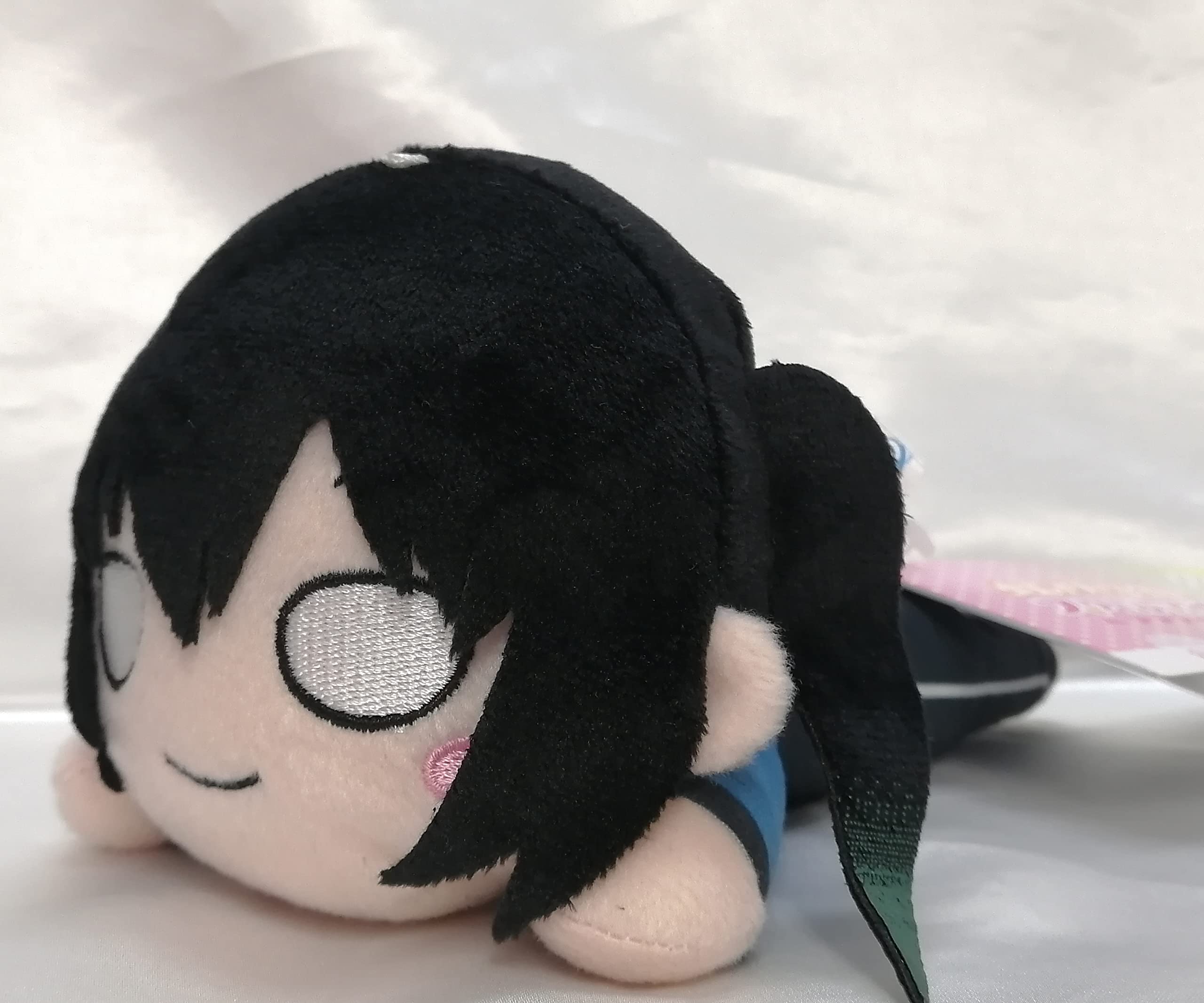 Amazon co jp ラブライブ 虹ヶ咲学園スクールアイドル同好会寝そべりモアプラスぬいぐるみ 約16 冬練習着 Vol 1 高咲侑 おもちゃ
