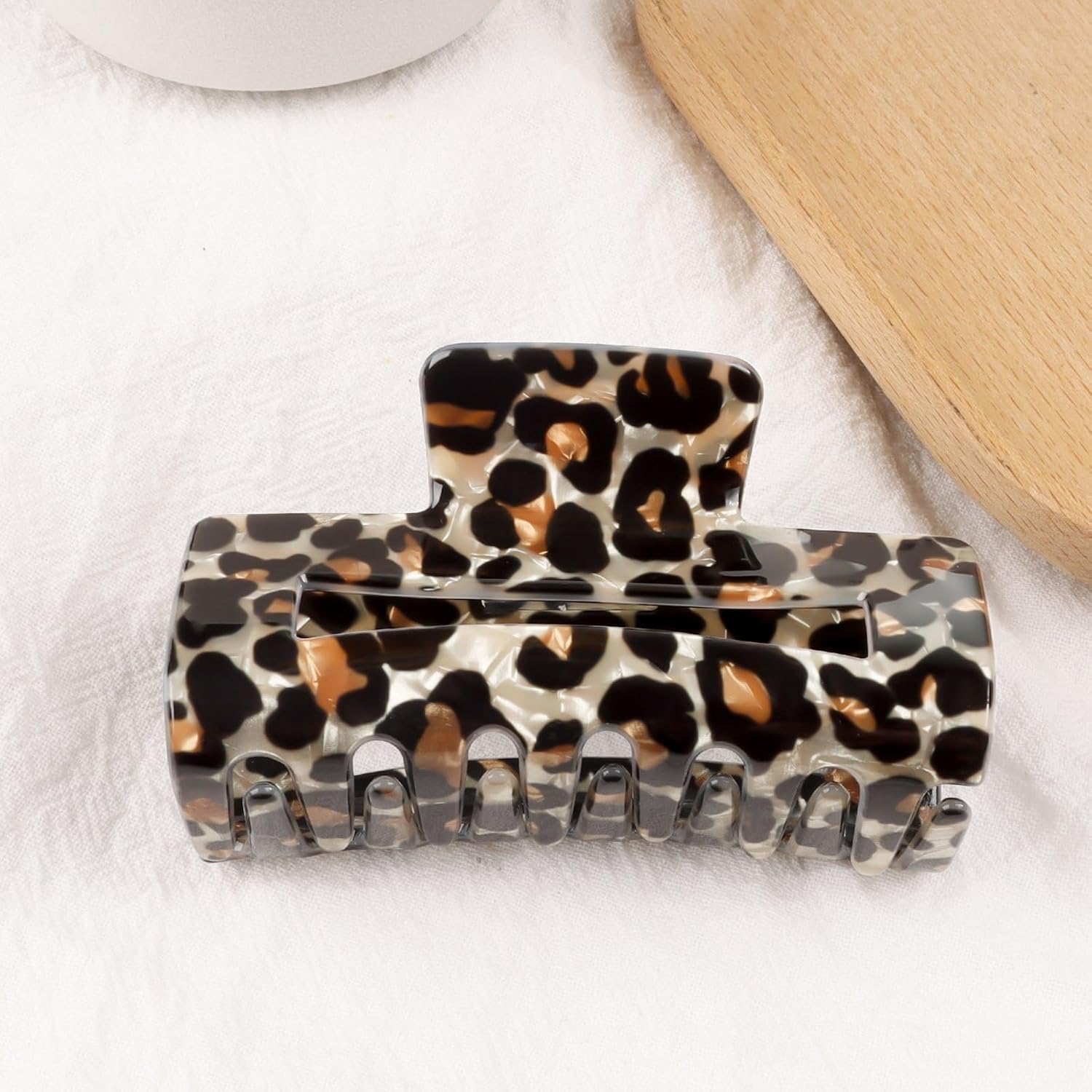 Autumn Brown Hair Clips Leopard Print Hair Claw Clip Medium Square Strong Hold Hair Barrette Elegant Cheetah Print Jaw Clips Fall Stylish Hair Accessories for Women Girls Party Hair Decoration image 2