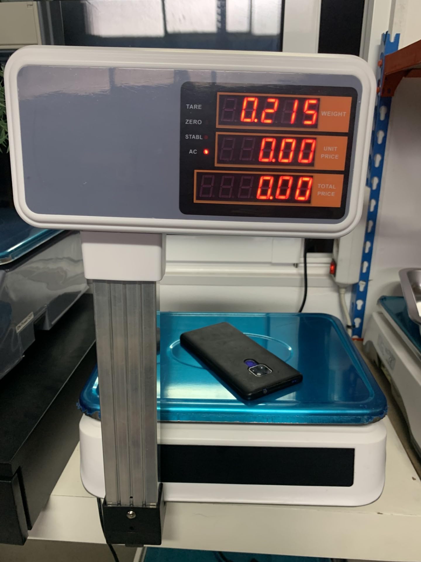 BASCULA PESO DIGITAL CON TORRE 4 VENDEDORES