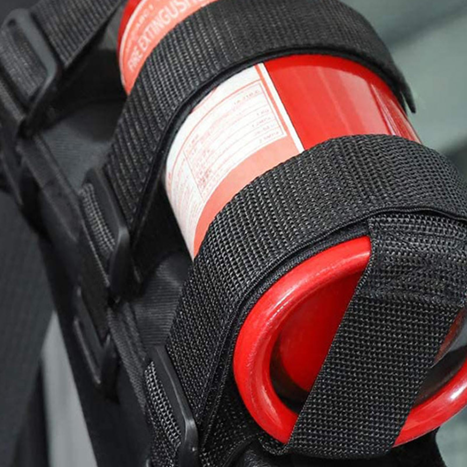 Überrollbügel Feuerlöscher Halterung Auto Kofferraumhalter Auto-Feuerlöscher-Halterungsgurt Verstellbarer Gürtel für Auto Auto Praktisches Zubehör Drittanbieter-Zubehör für Jeep (Schwarz)