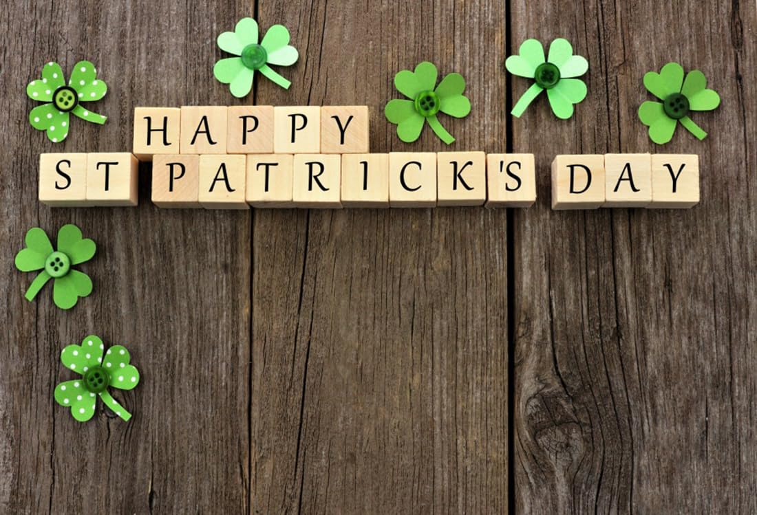 St Patrick's Day Photo Backdrop 7x5ft - Lucky Clover Shamrock Rustic Wood Background For Photography