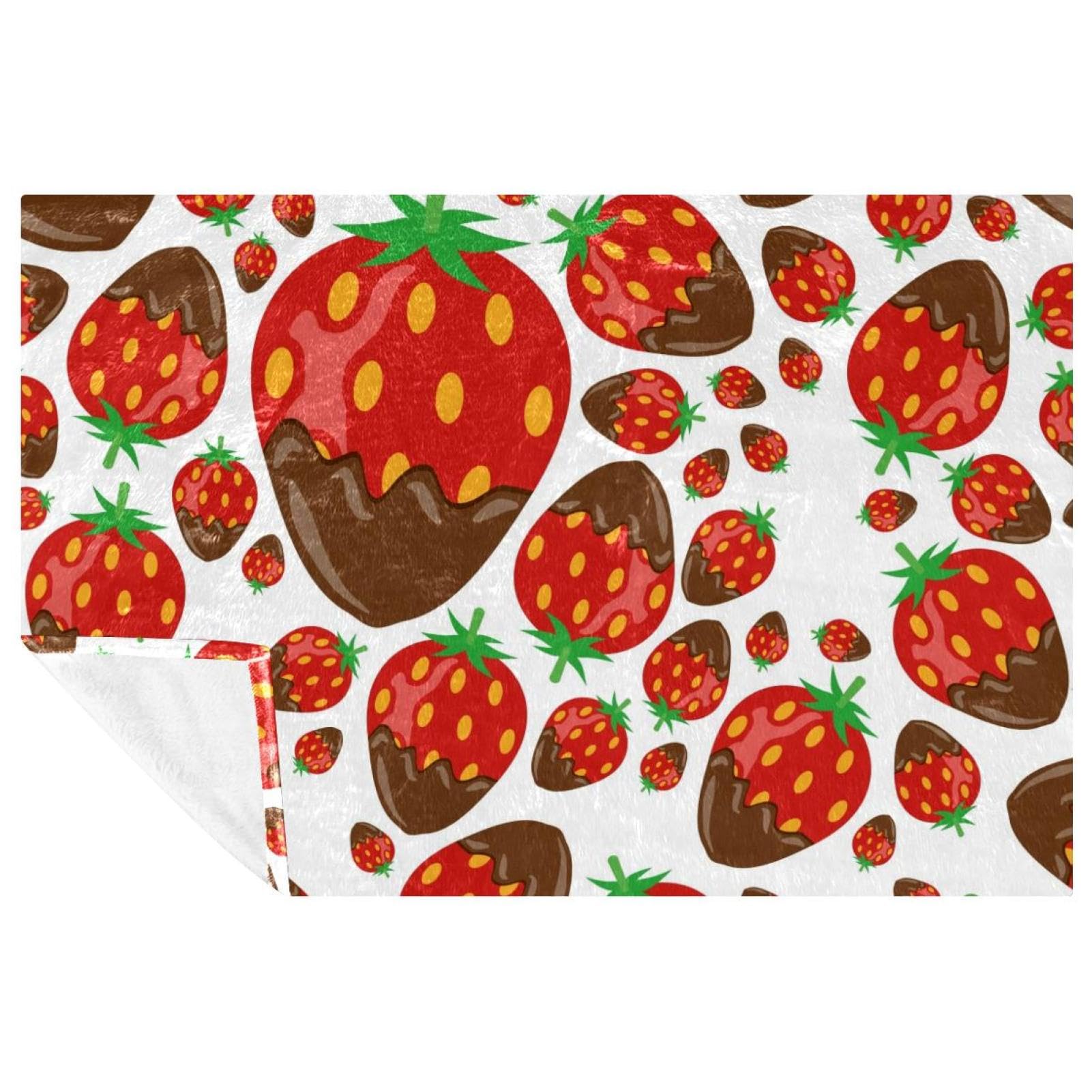 Couverture chocolat à motif fraise, la douceur réconfortante d'un nid douillet
