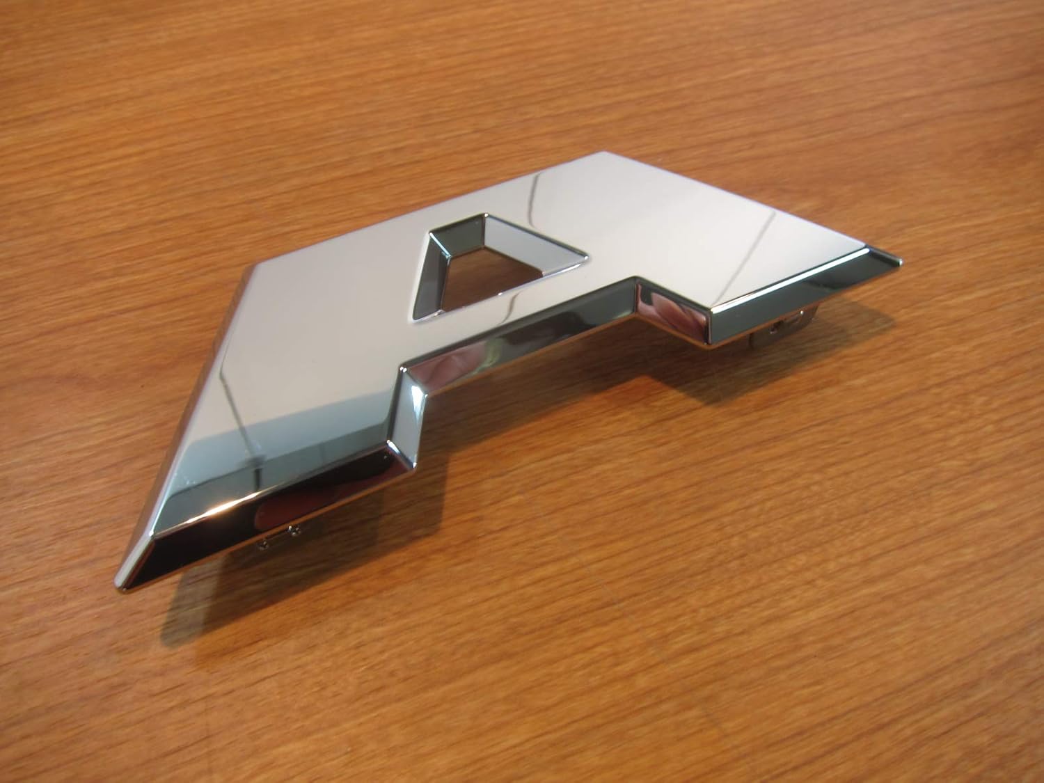 2019-2020 Ram 2500 3500 4500/5500 Chrome Front Grille RAM Nameplate Mopar OEM