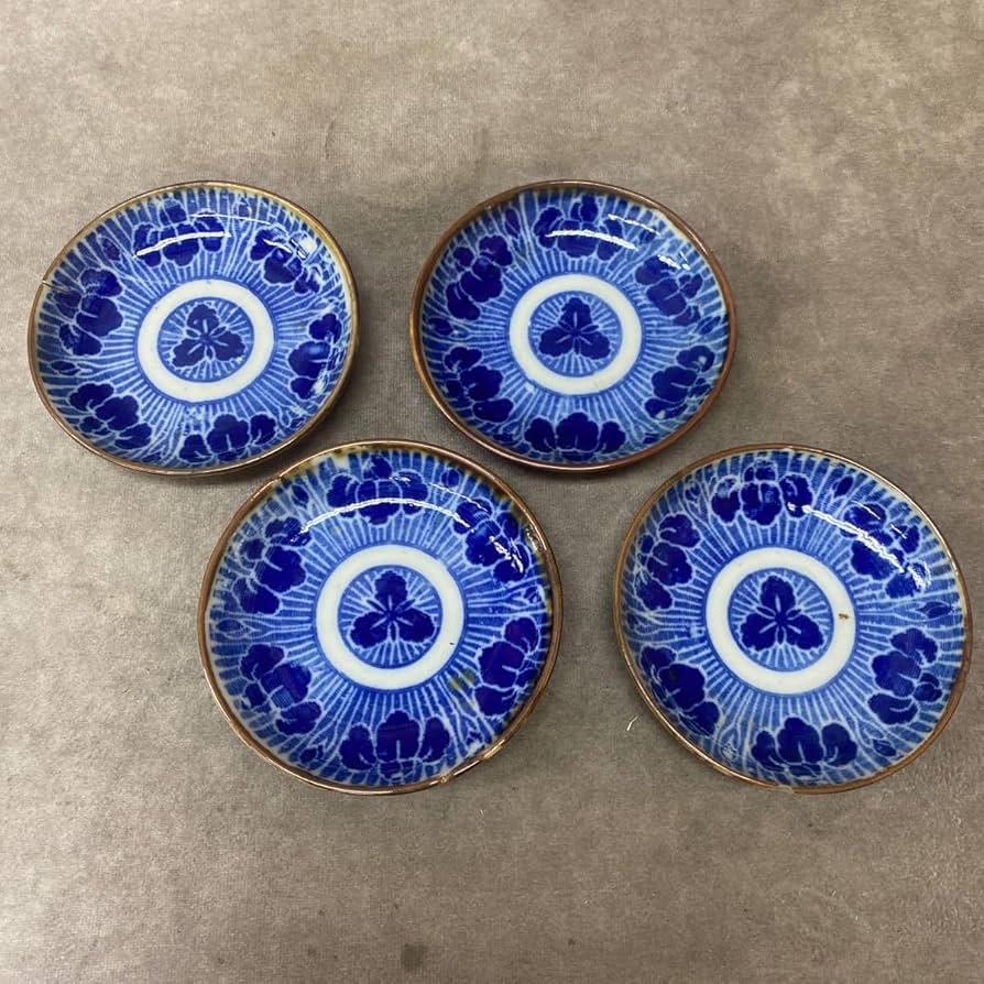 印判、古伊万里、伊万里、レトロ輸入皿 古伊万里 伊万里 印判 色絵 骨董 皿 4客 - メルカリ