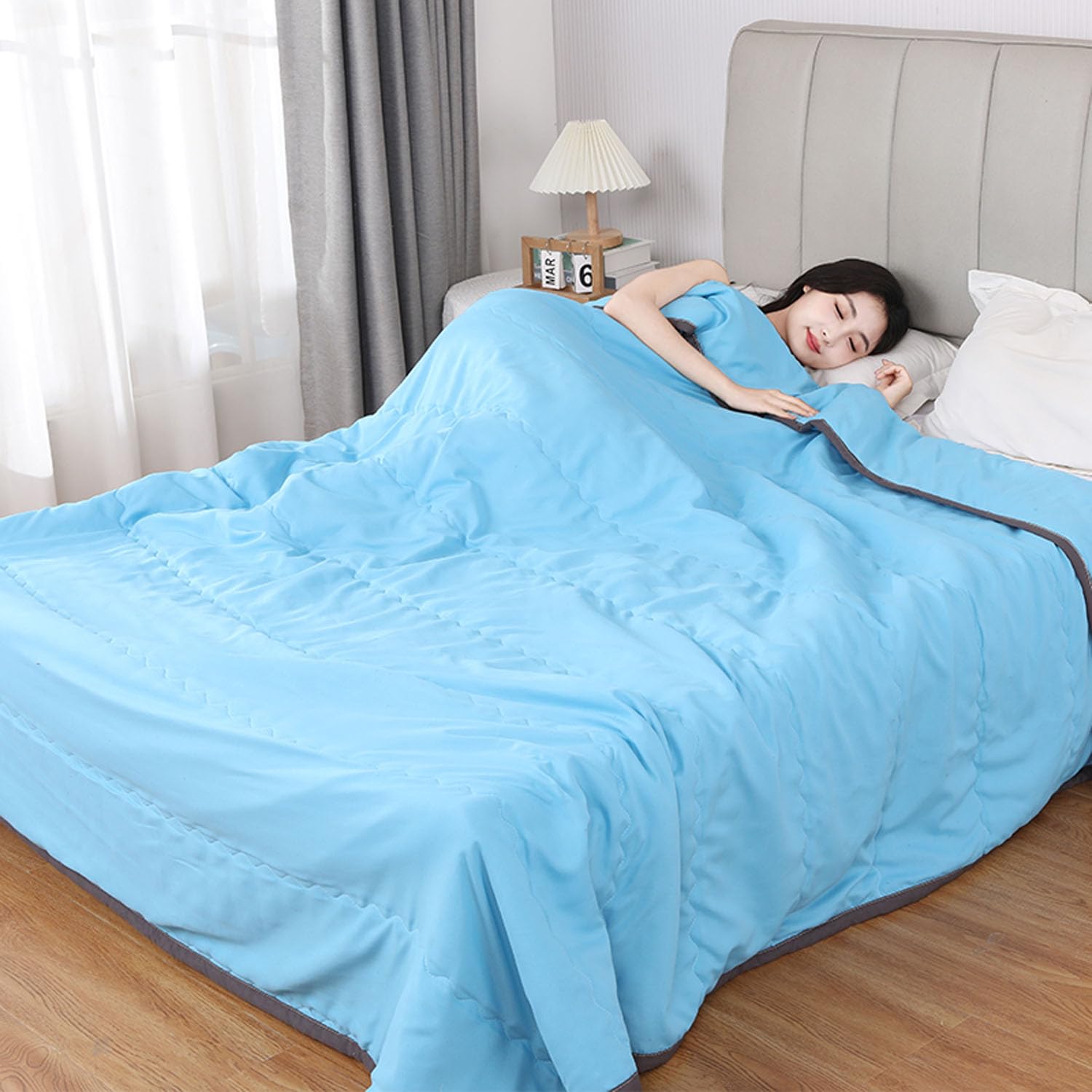 Couverture rafraîchissante respirante et légère textile bleu