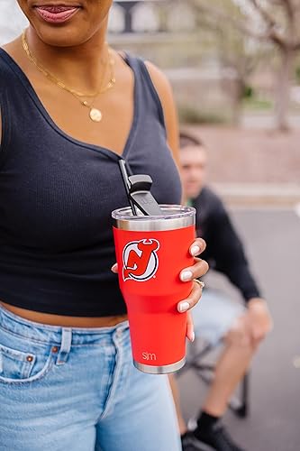 Miniatura 5 de Simple Modern Vaso con licencia oficial de la NHL con tapa abatible y popote aislado de acero inoxidable, colección Cruiser, 30 onzas