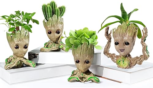 Aijoso Baby Groot - Maceta para suculentas, soporte para lápices, adorno de oficina, regalo de cumpleaños (4 piezas)