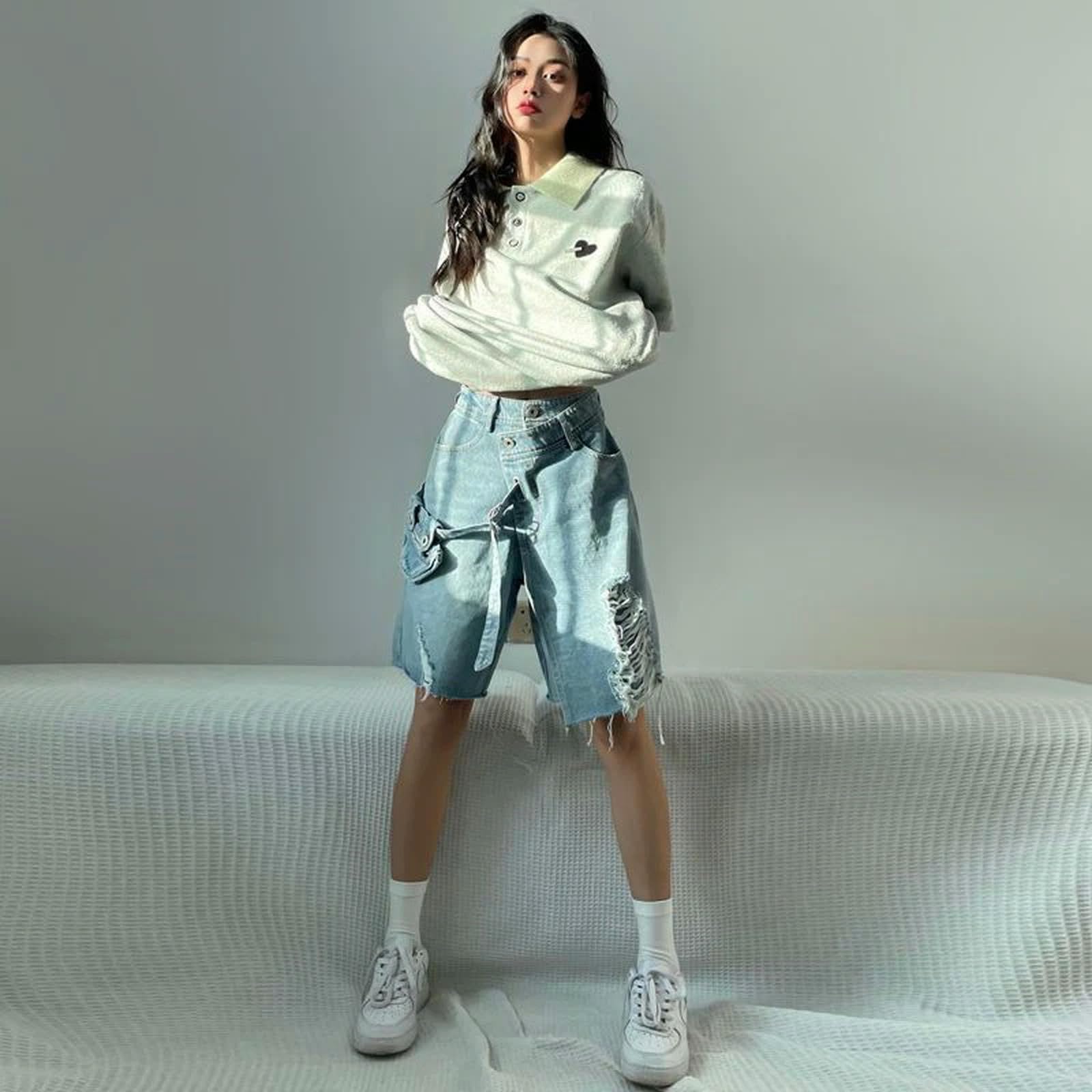Pantaloncini Donna Short di Denim in Denim Irregolare da Donna Street Chic Fashion Street Largo Gamba Larga Ginocchiera Jeans Mini Pantaloni Casual