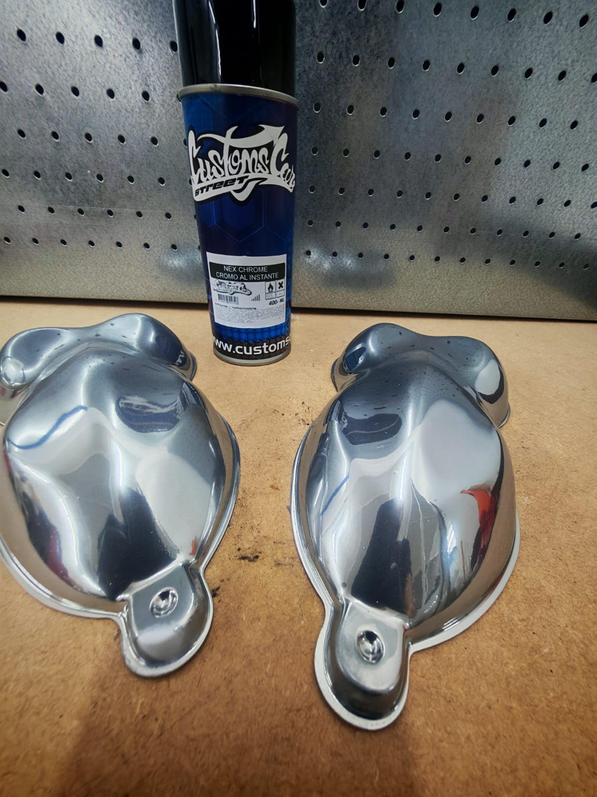 CustomCar Pintura Cromada Nex Chrome, Efecto Espejo Monocapa, Aerosol 400 ml, para Ópticas faros y Superficies Múltiples