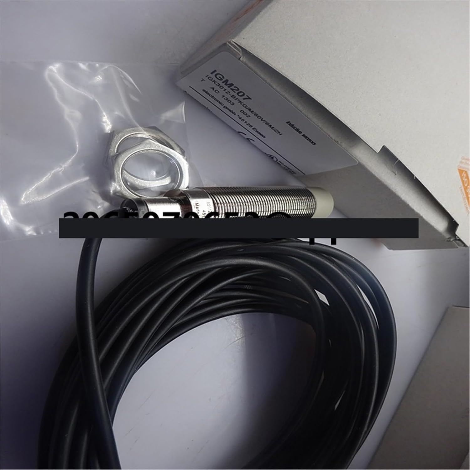 1pcs sensor IGM206 IGM207 IGM202 IGM203 IGM208 IGM201 IGM209(IGM203)