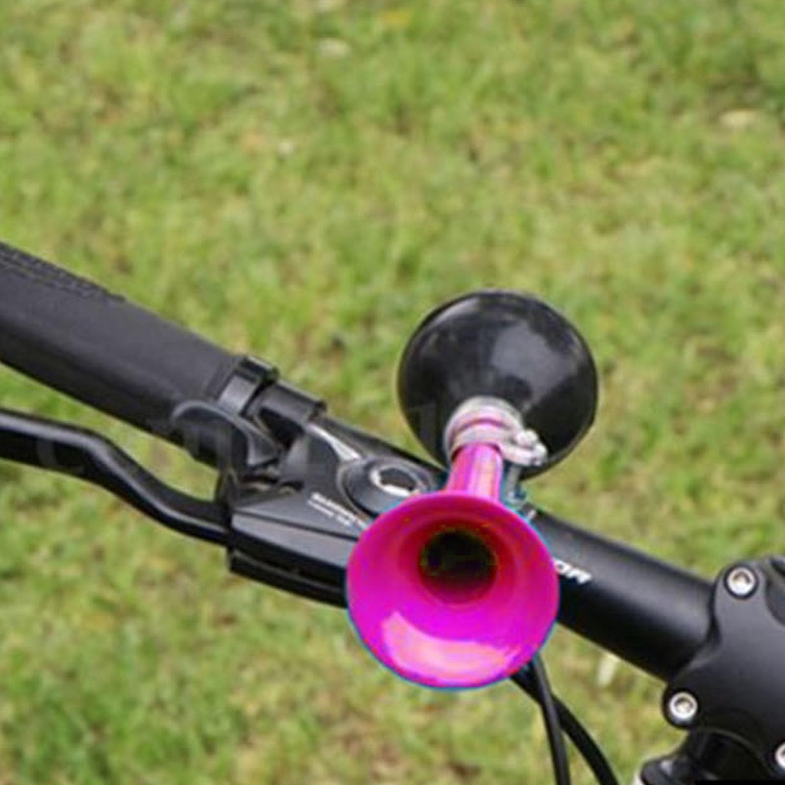 ラッパ吹き Amazon.co.jp: ラッパホーン ラッパ型 応援エアホーン バイク