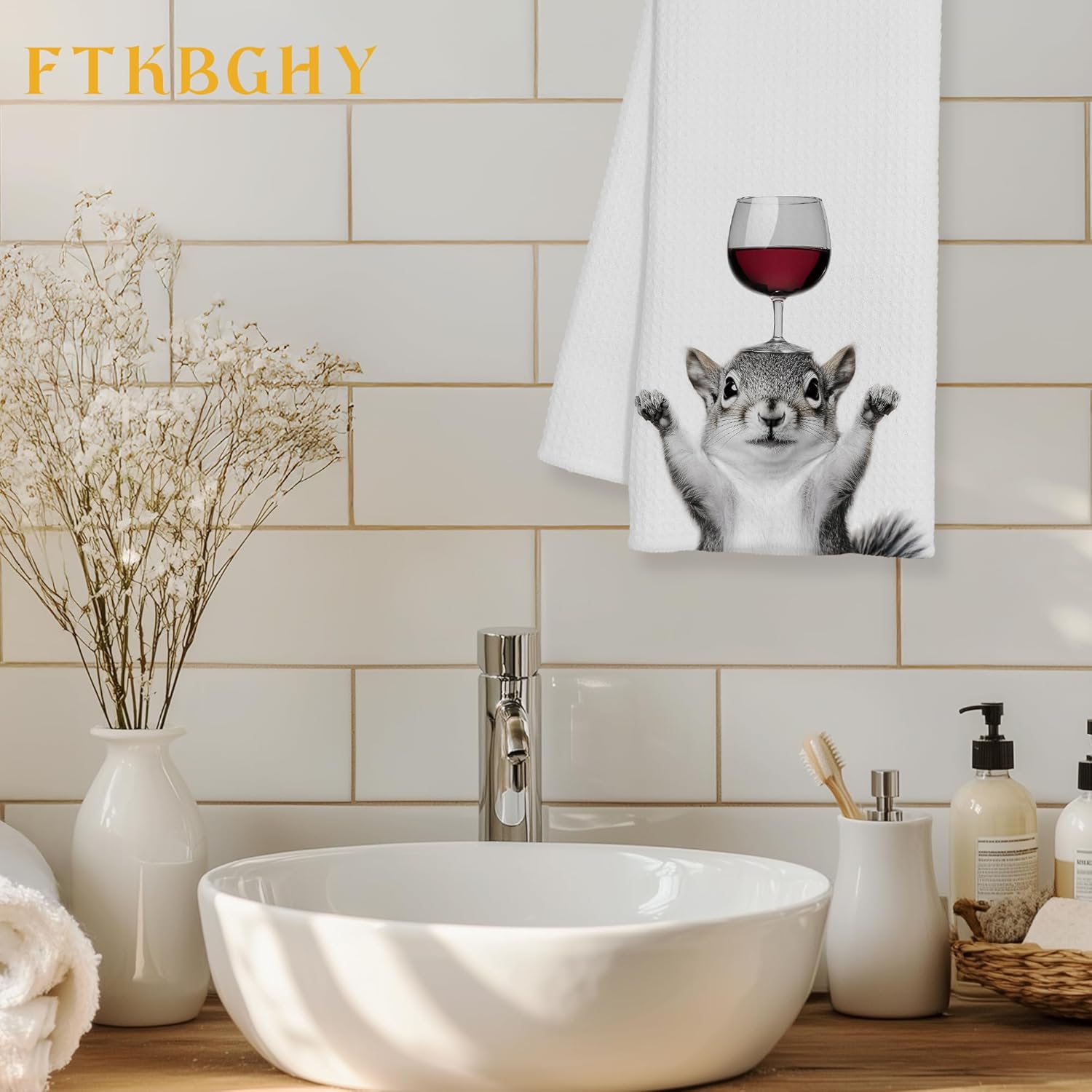 Funny Wine Squirrel Kitchen Towels, Squirrel Lovers Gifts, Animal Lover Gifts Decorative Dish Hand Tea Towels for Kitchen Home Bar Decor, Wine Lover Gift, 16x24 Inch - Image 2