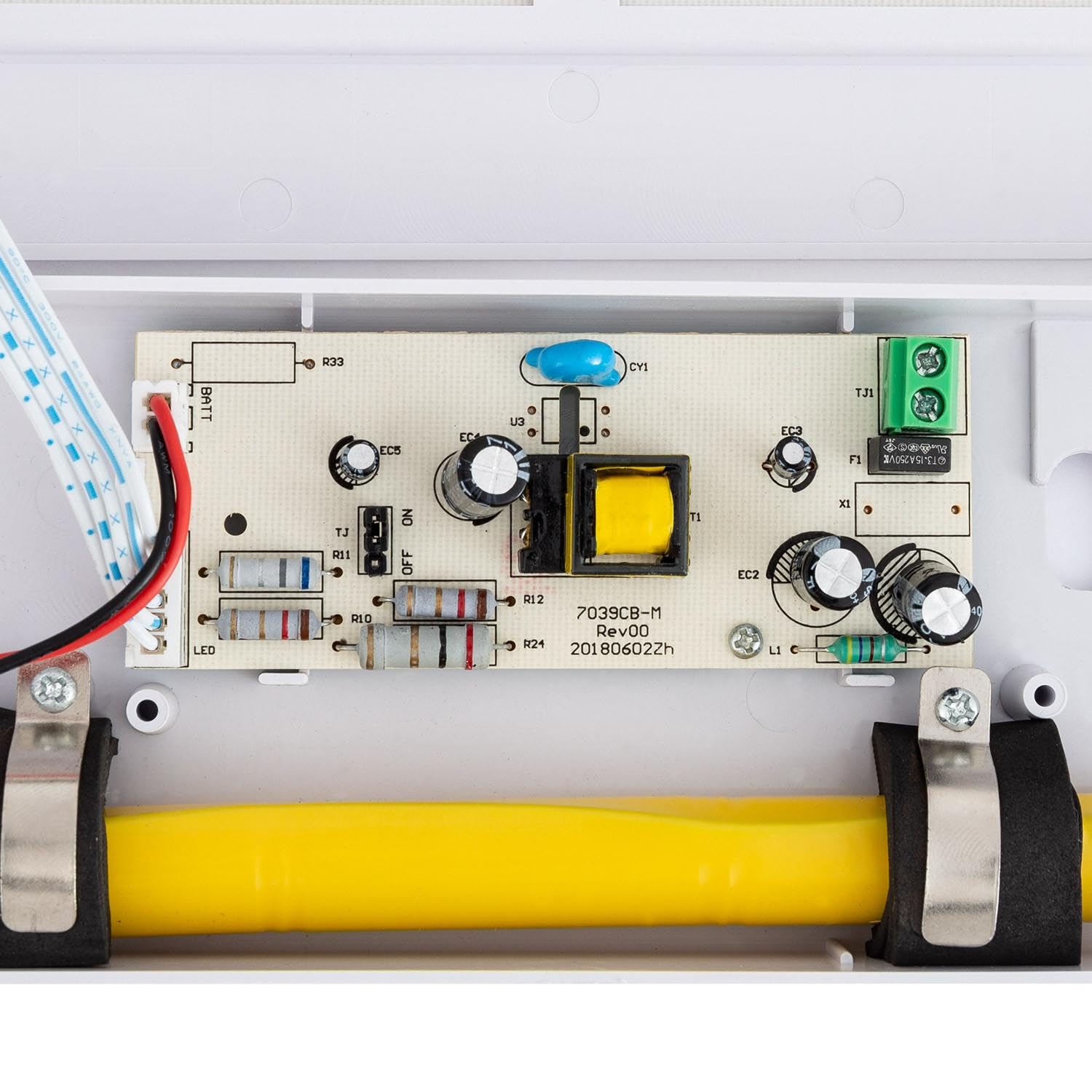 LEDKIA LIGHTING Luz Emergencia LED Empotrable/Superficie 200lm Permanente/No Permanente Corte 246x84 mm 3 W